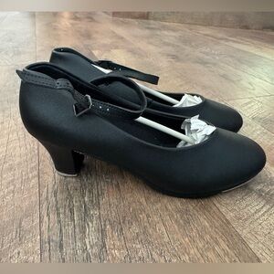 Theatricals Black Women's Baby Louis Tap Dance Shoes
